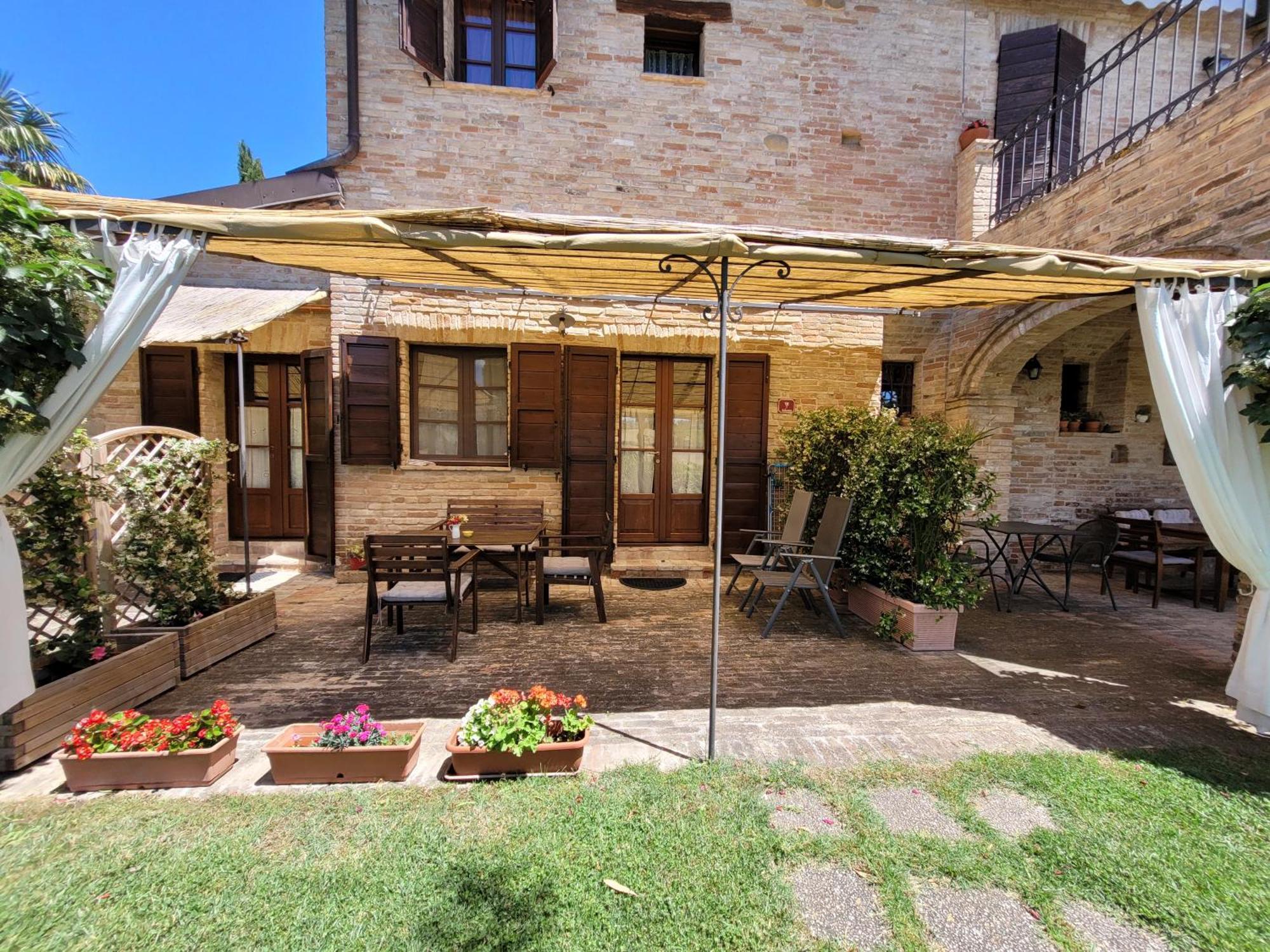 Agriturismo Fiorano 코시냐노 외부 사진